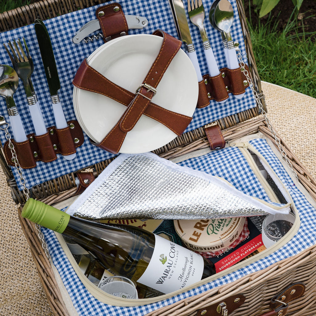 Deluxe Wicker Blue Gingham 4 Person Picnic Basket – Arthur Cameron