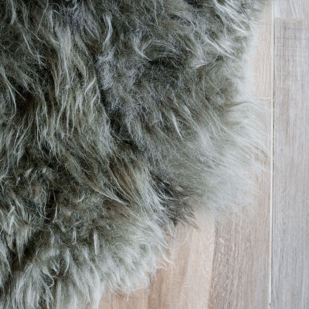 Icelandic Sheepskin Rug Olive (Double) – Arthur Cameron