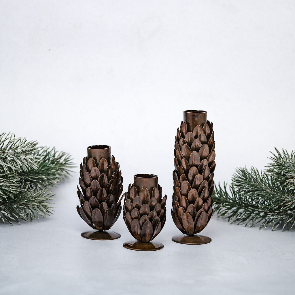 Strobilus Candlestick Holder