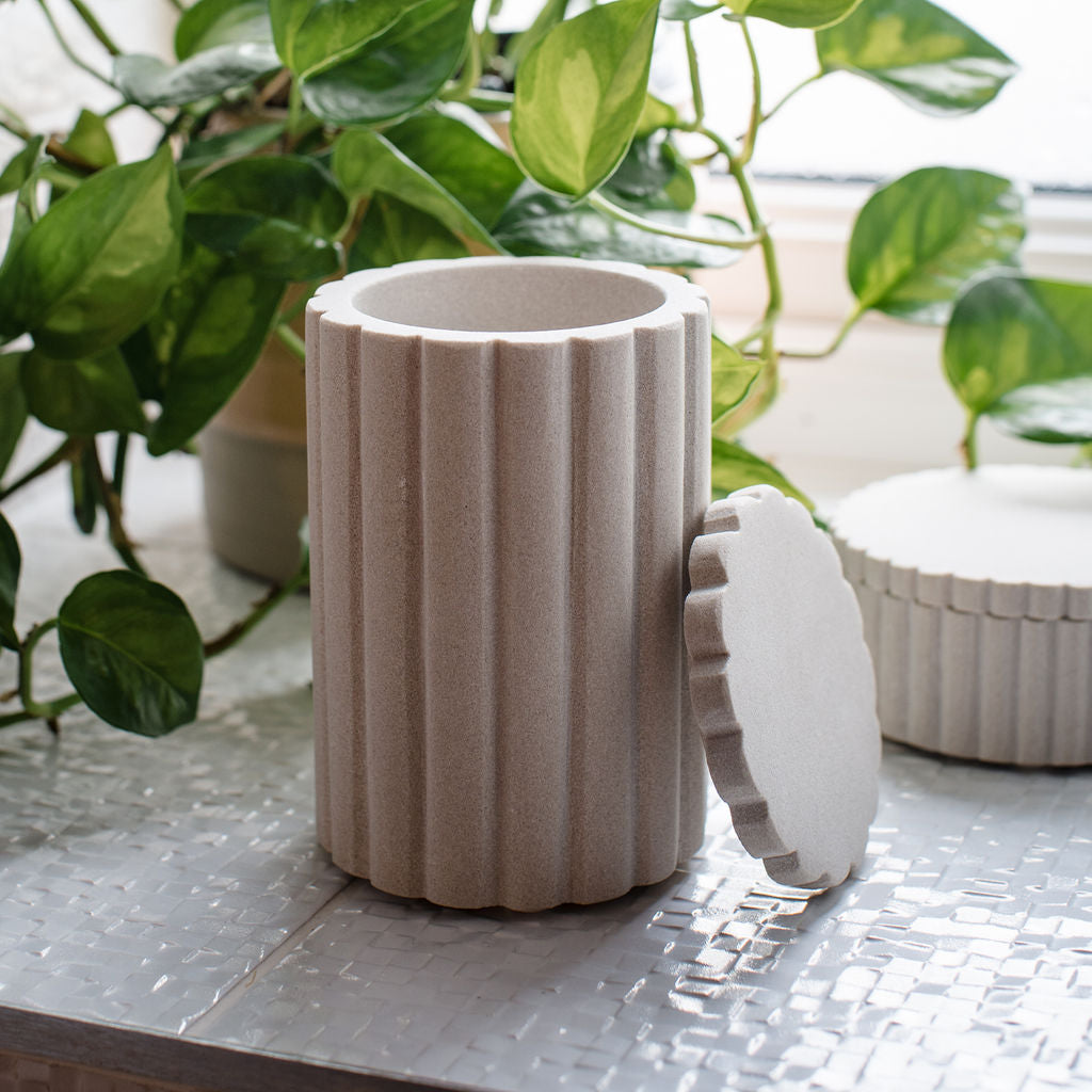 Large Penryn Decorative Sandstone Ribbed Jar – Arthur Cameron