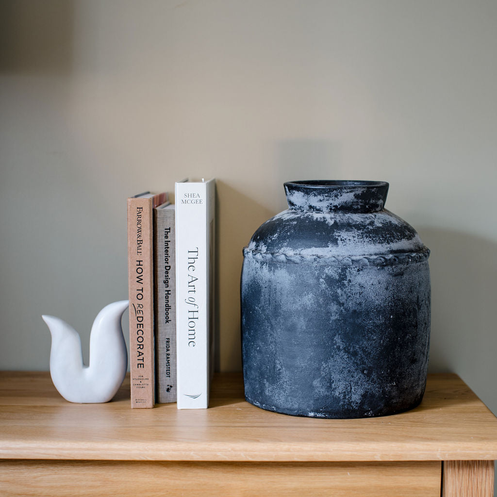 Liddel Black Terracotta Vase