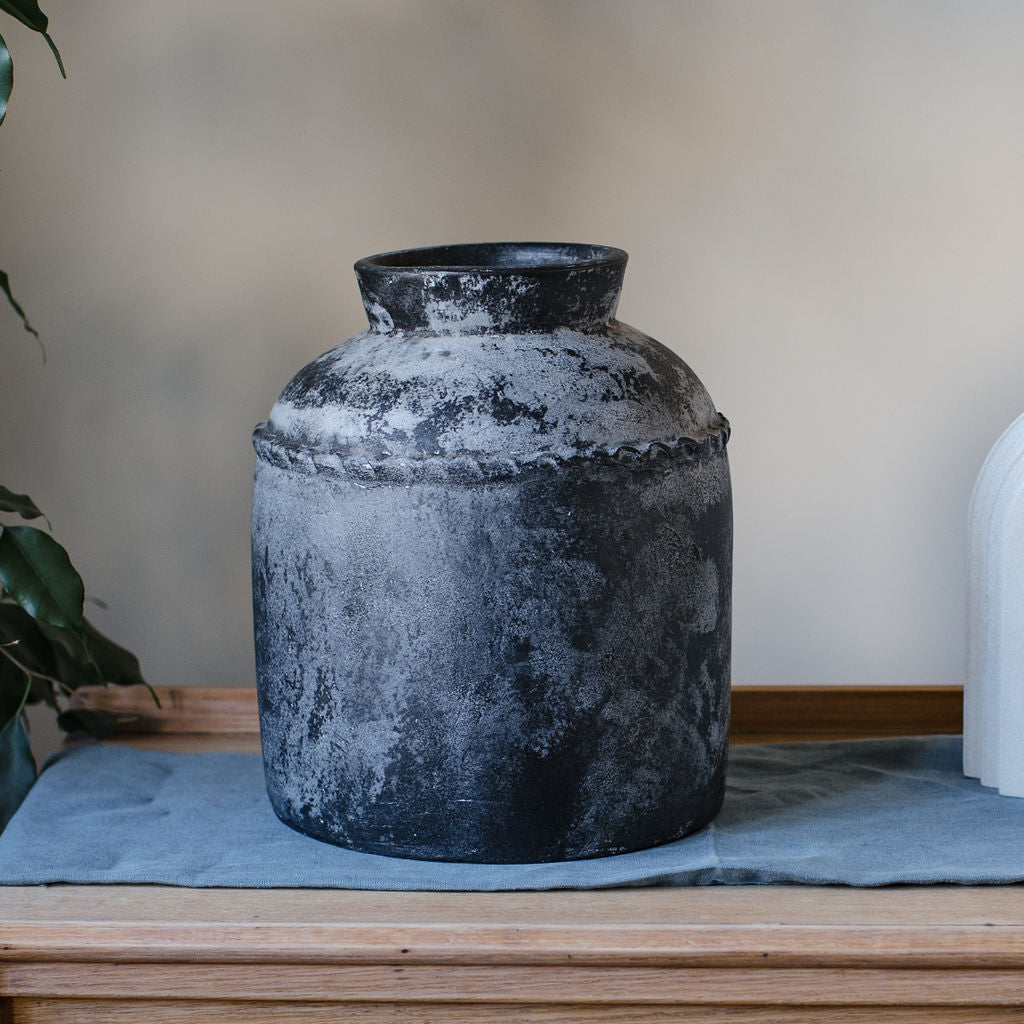 Liddel Black Terracotta Vase