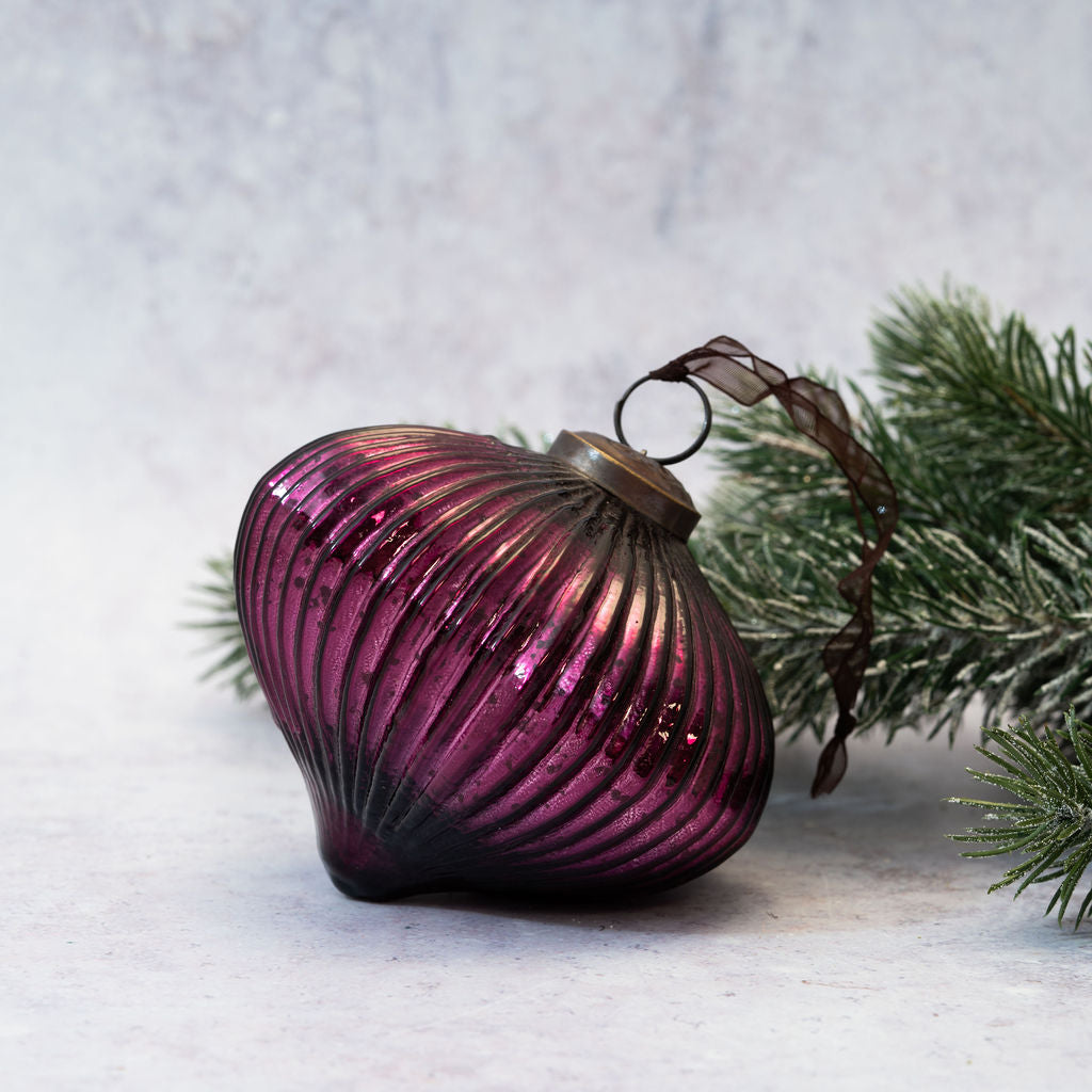 4" Mulberry Ribbed Lantern Arthur Cameron