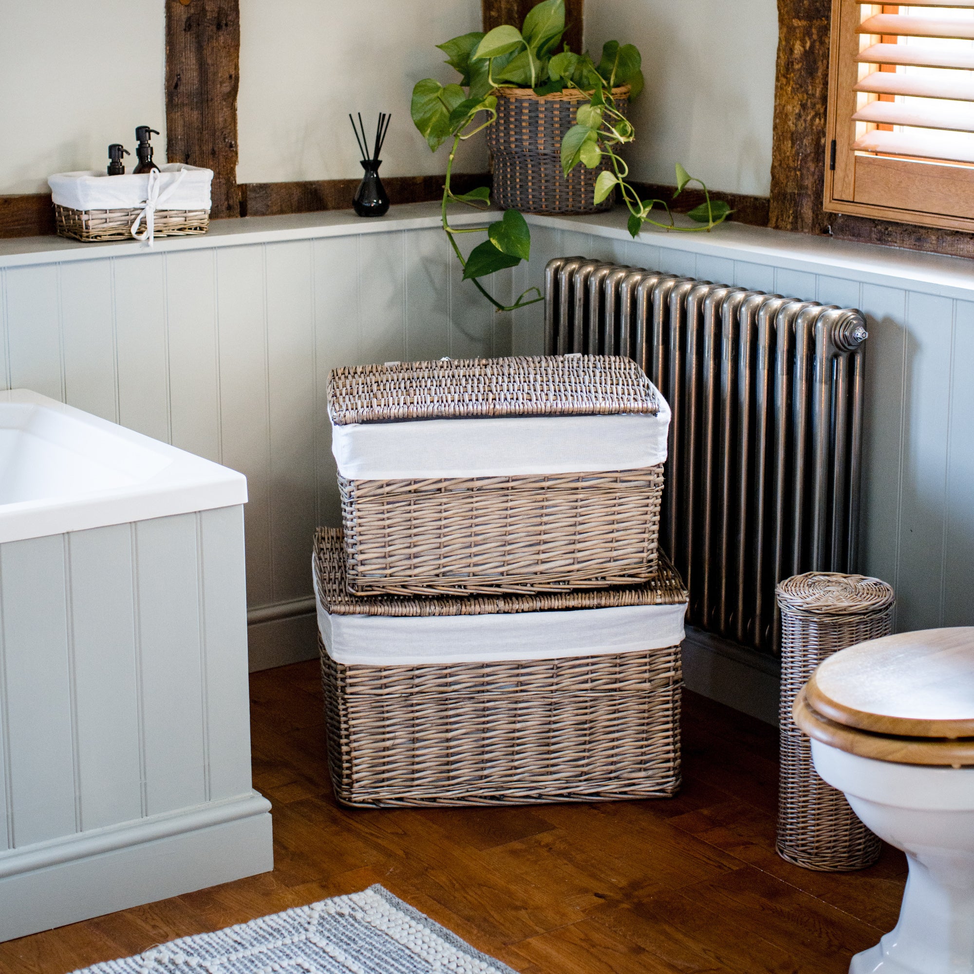 Antique Wash Lined Wicker Storage Basket