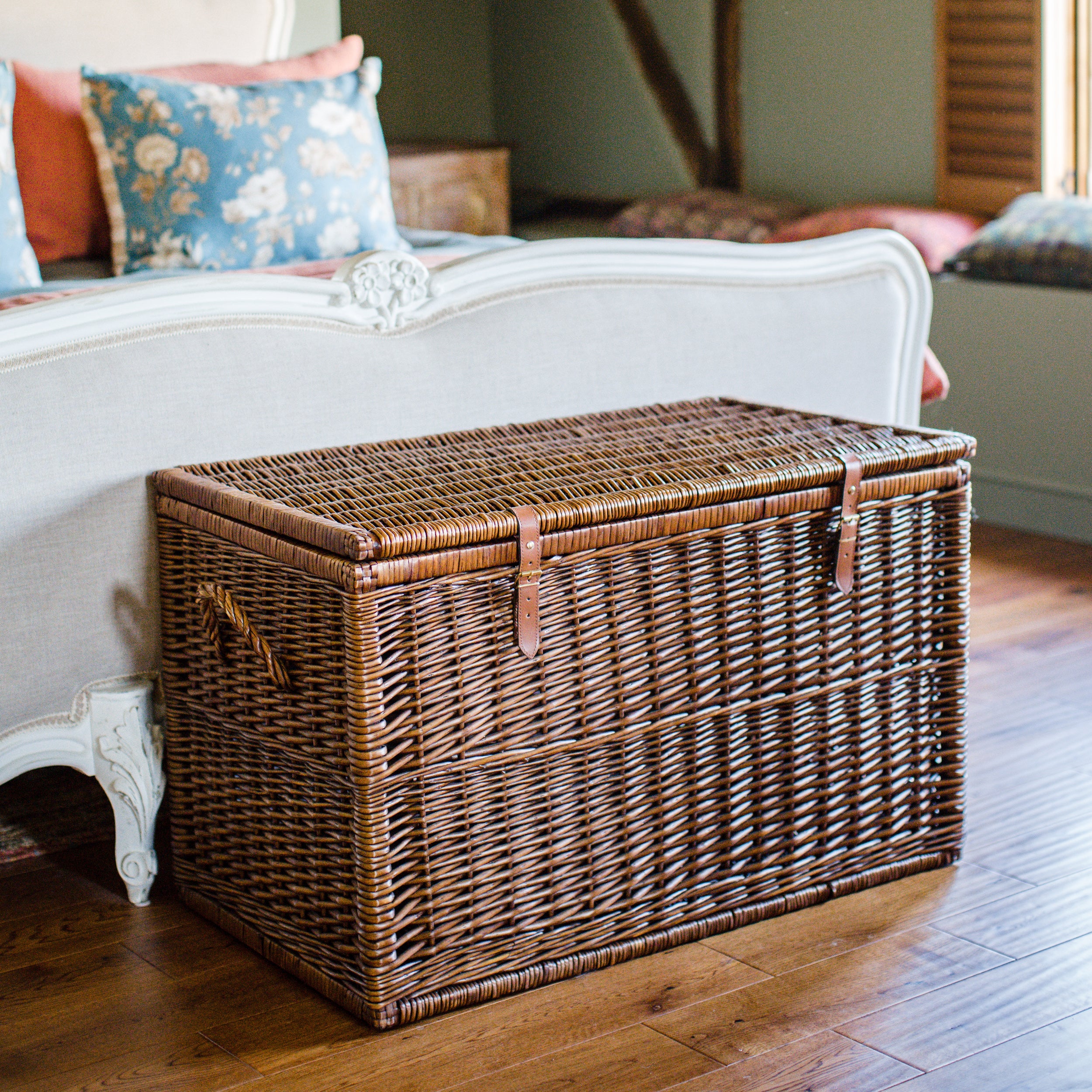 Distilled Brown Modena Wicker Storage Basket Trunk – Arthur Cameron