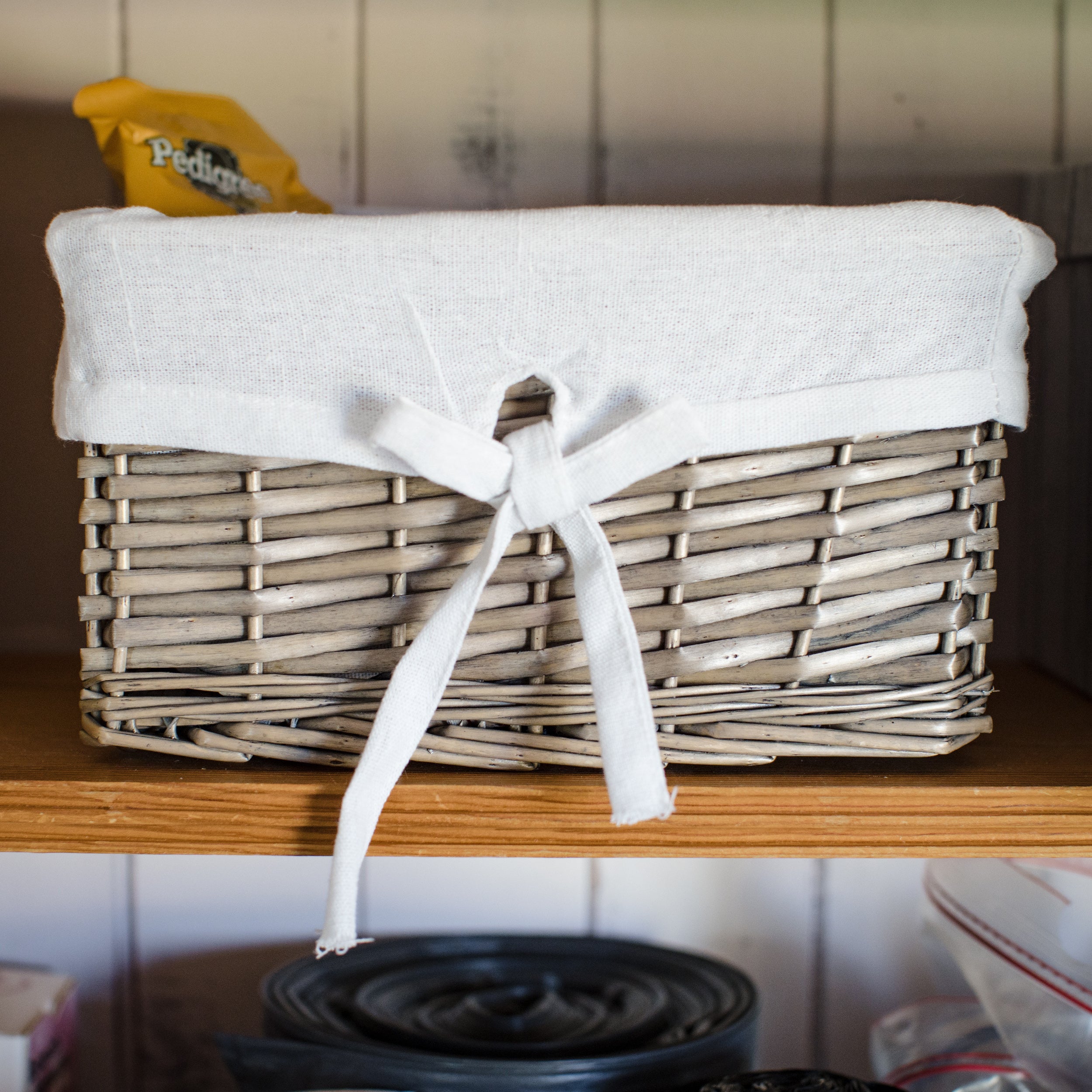 Antique Wash Small Wicker Tray