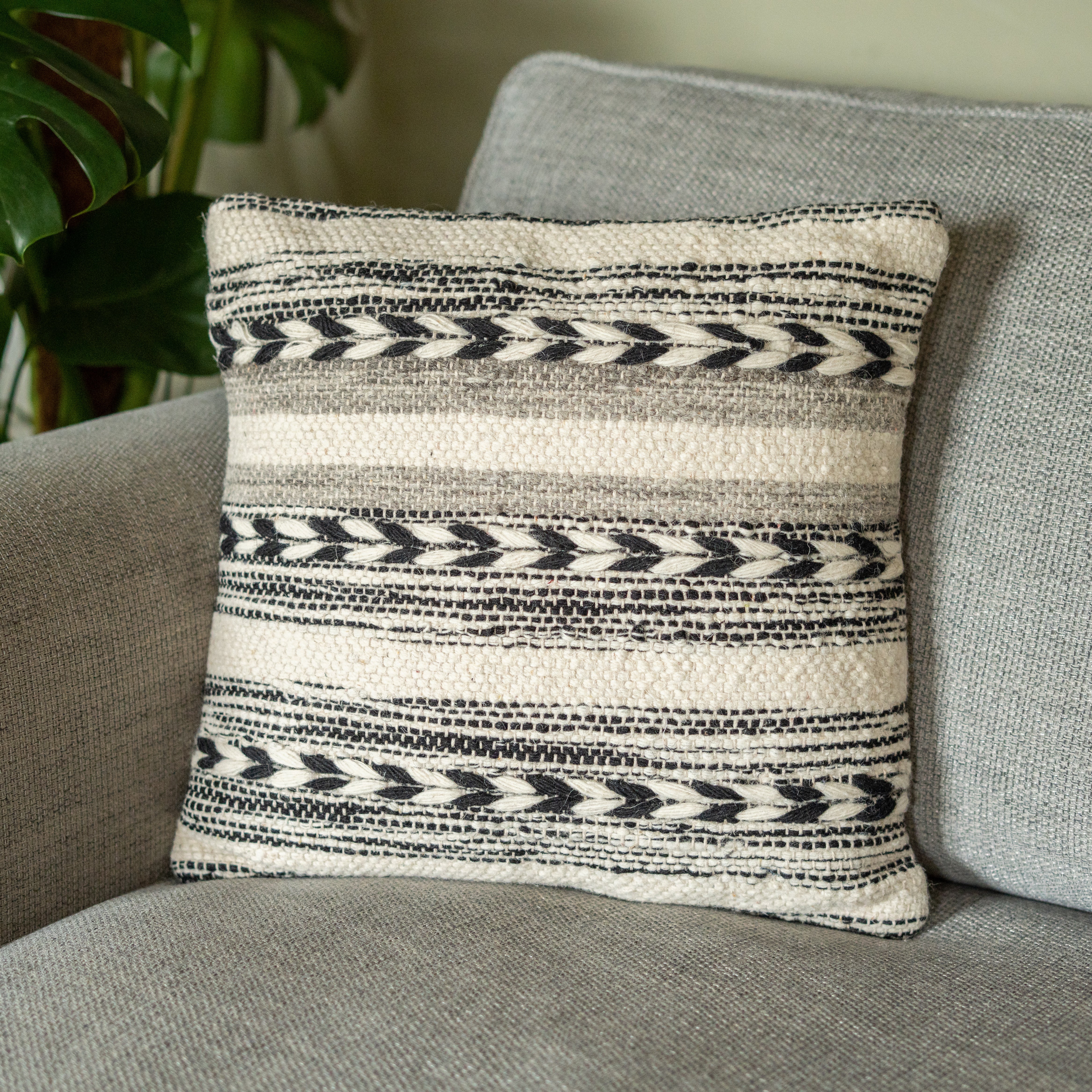 Ivory, Grey & Charcoal Aztec 'Arsanio' Cushion