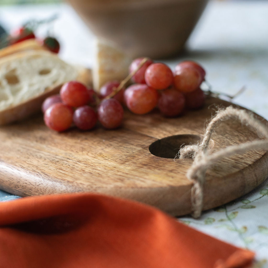 Gordes - Round edged, Oiled, Wooden Serving Board