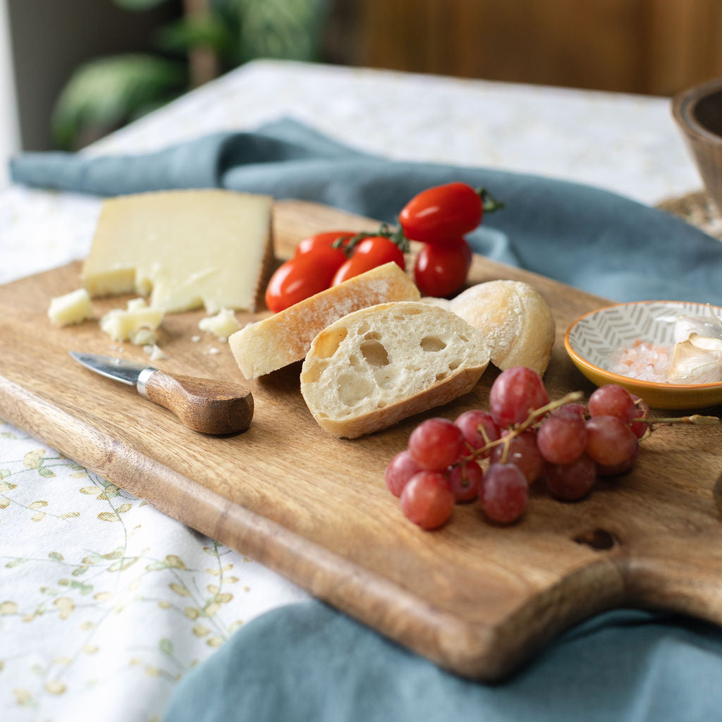 Nantes, Oiled Wooden Chopping Board