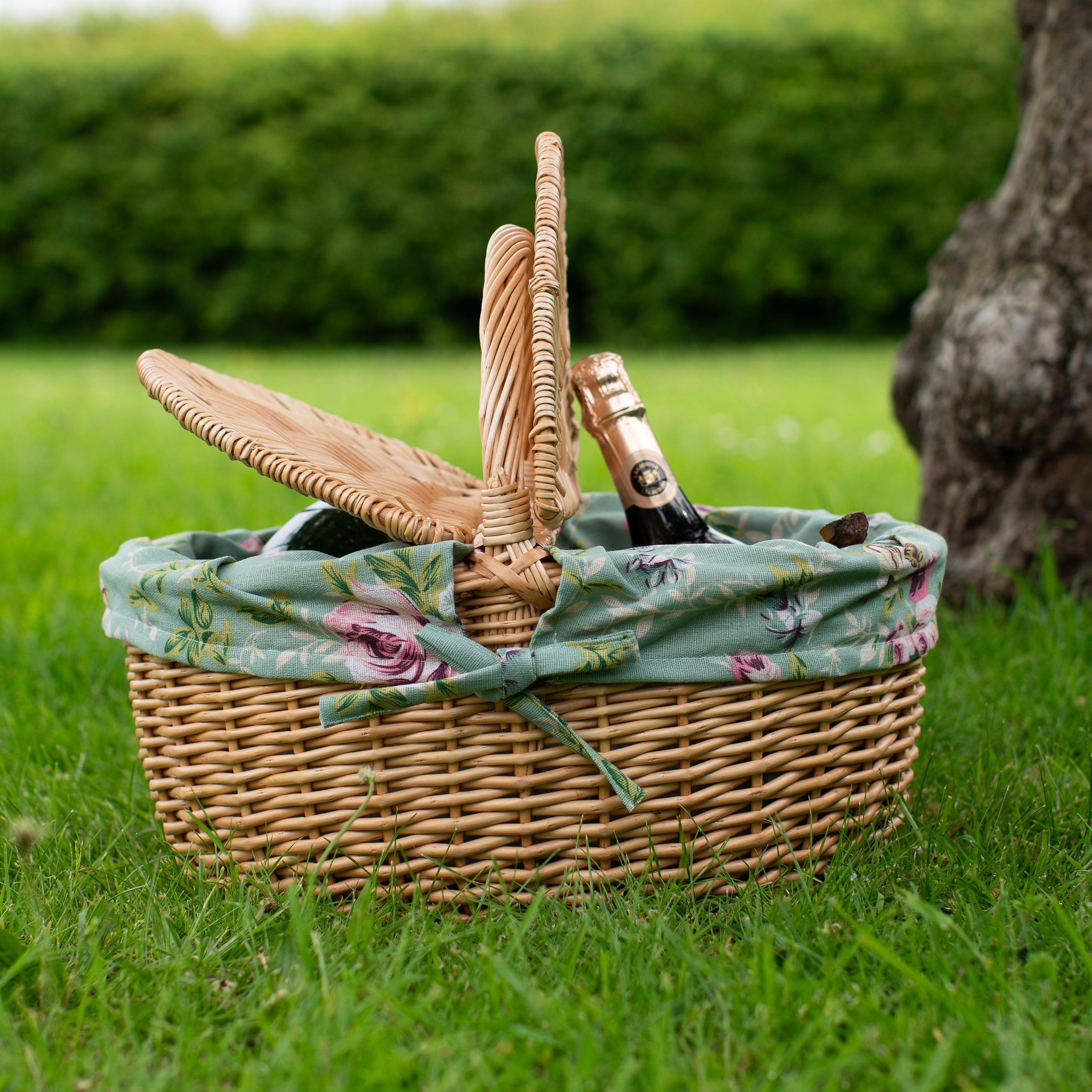 Natural Wicker Oval Picnic Basket with English Rose Lining