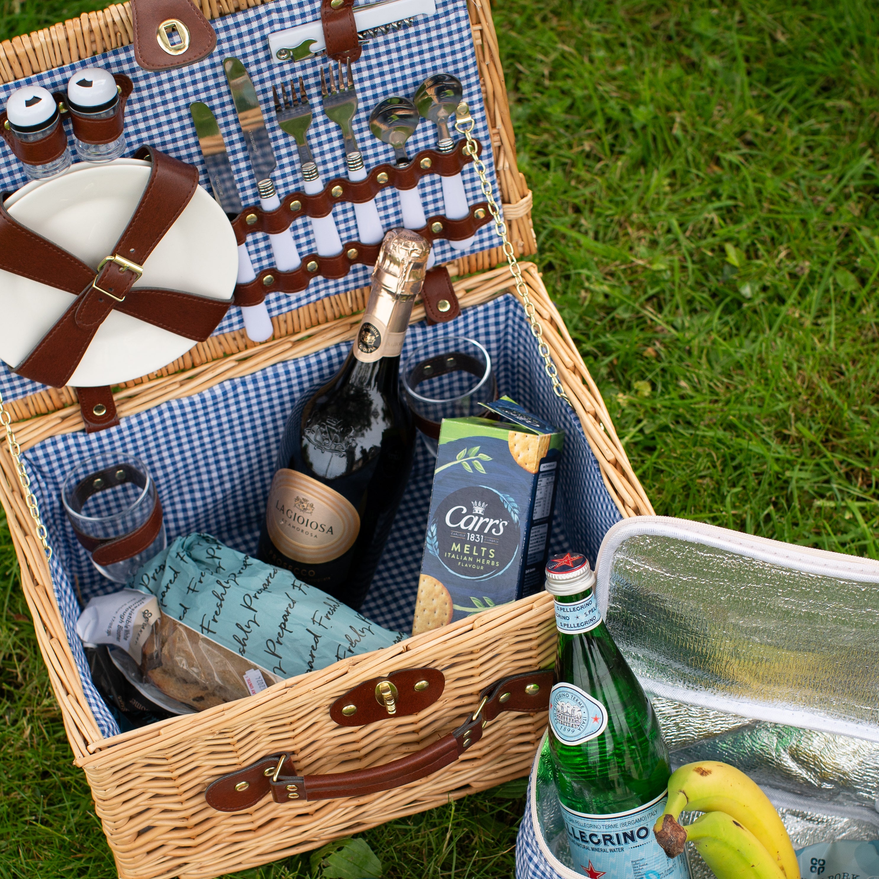 Natural Wicker 2-Person Picnic Basket with Blue Gingham Lining