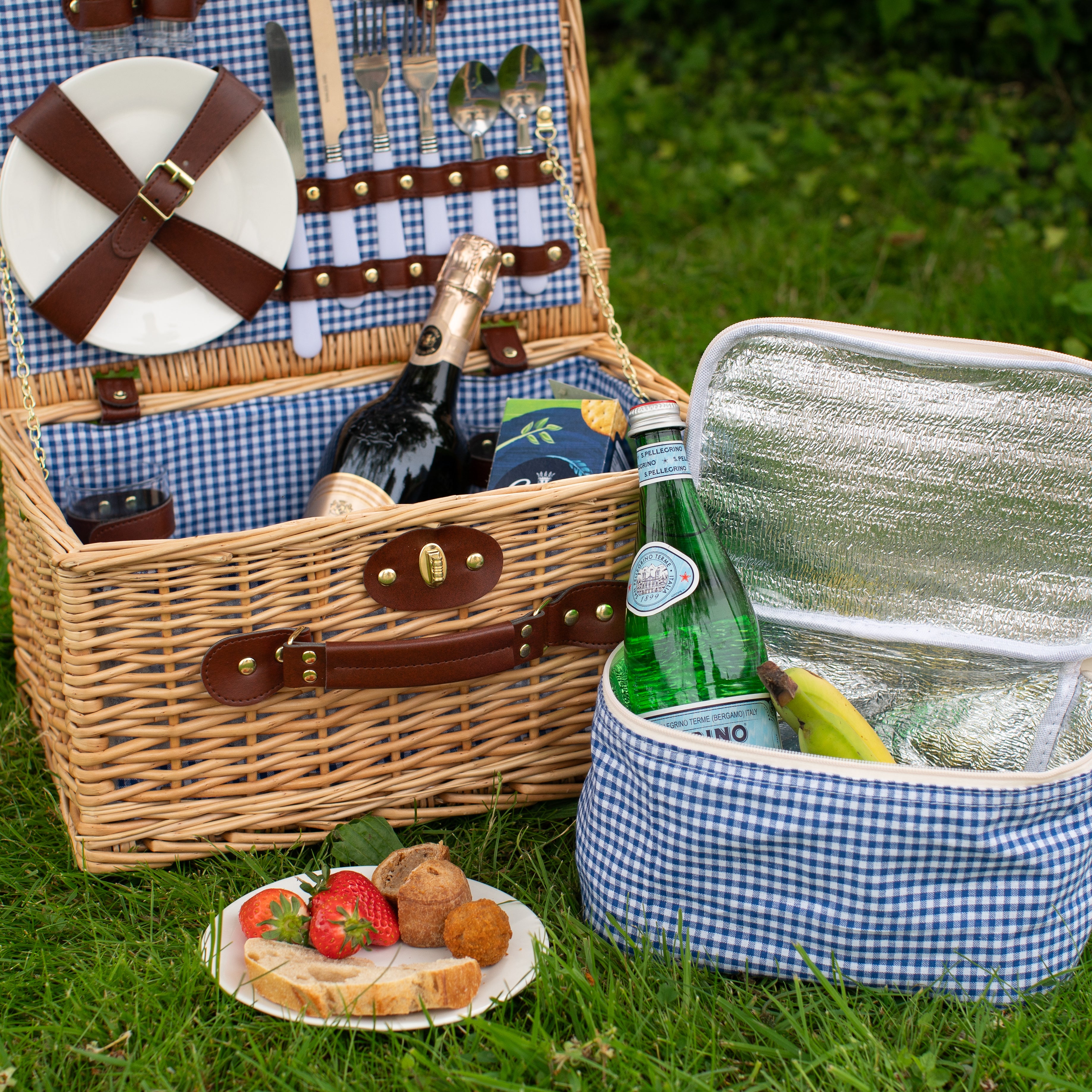 Natural Wicker 2-Person Picnic Basket with Blue Gingham Lining