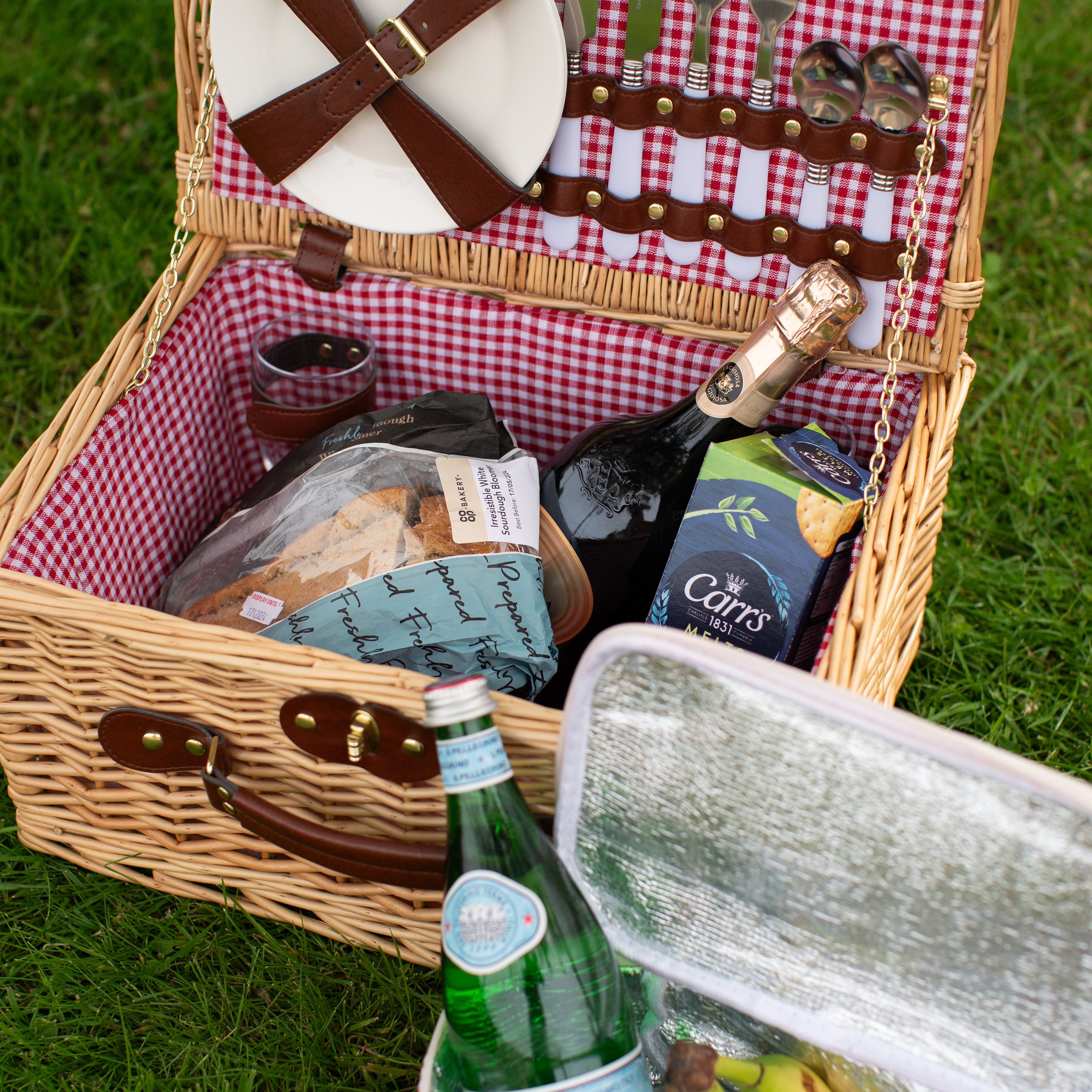 Natural Wicker 2-Person Picnic Basket with Red Gingham Lining