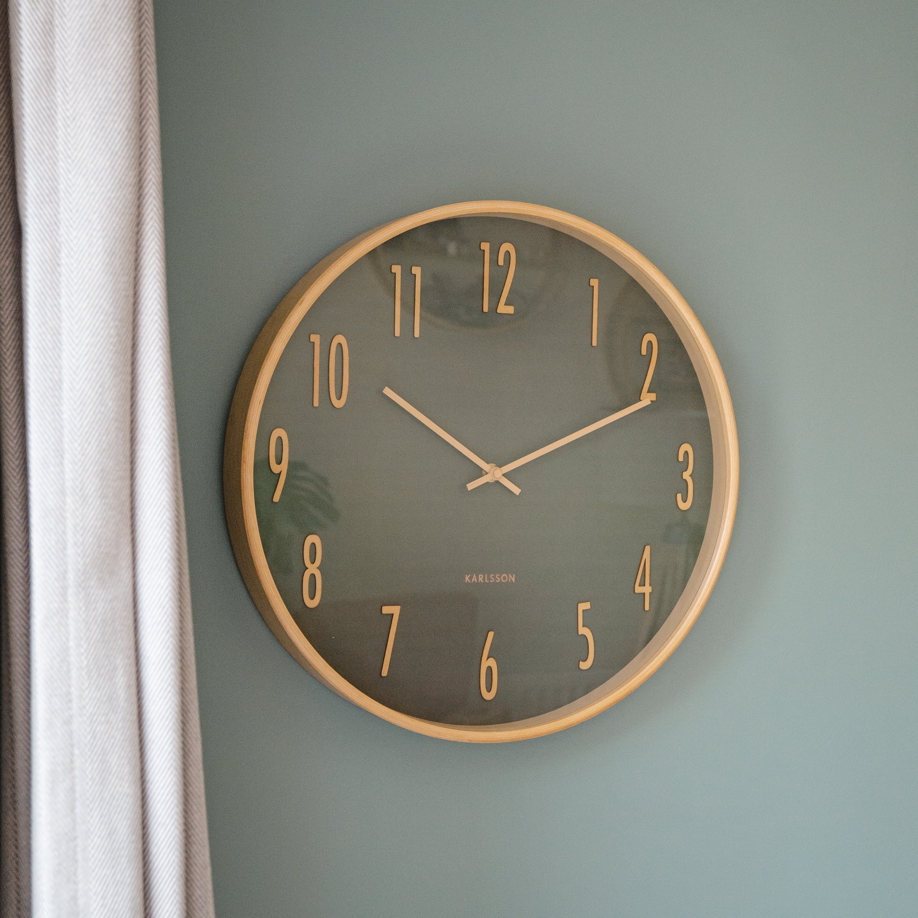 Karlsson Gracil Round Wall Clock