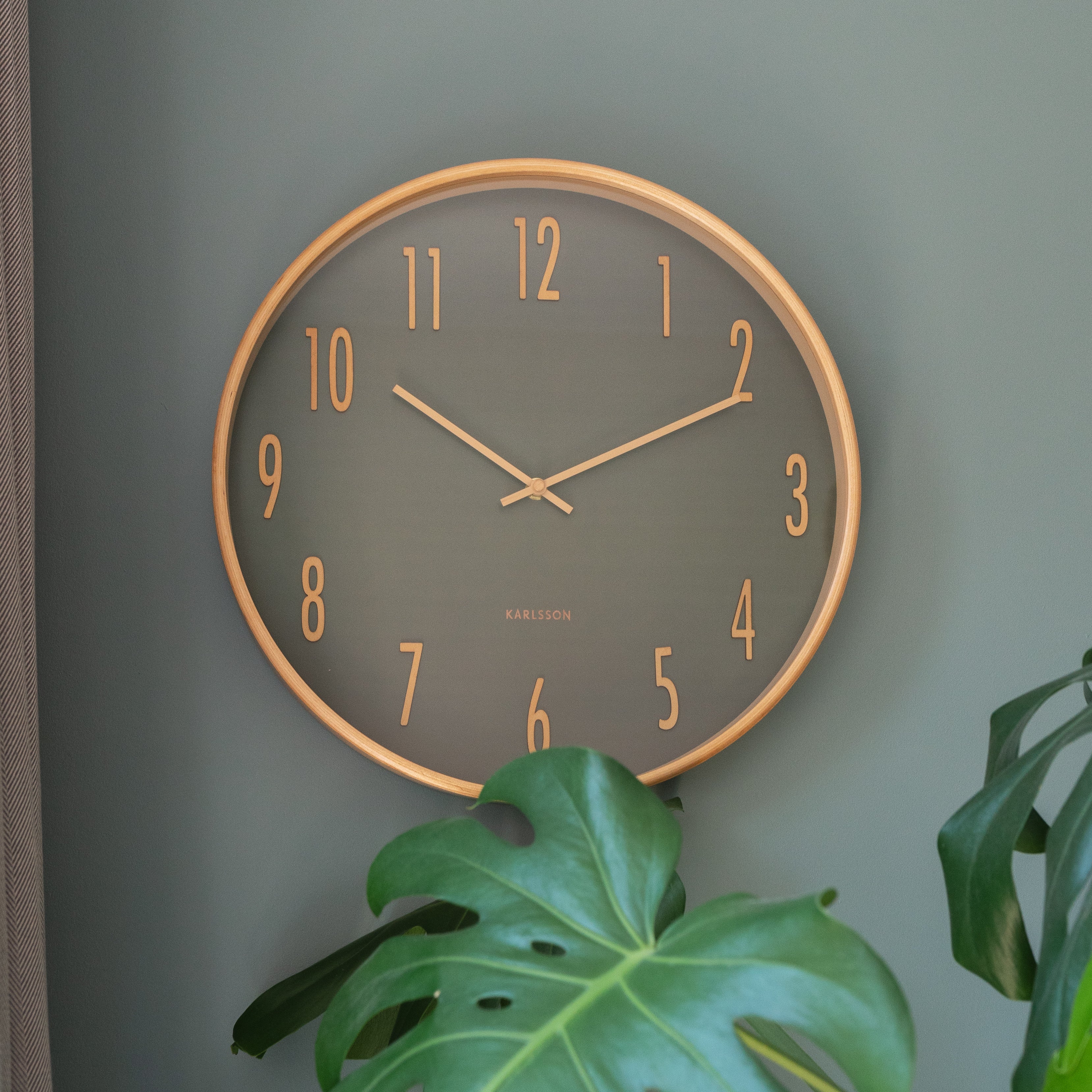 Karlsson Gracil Round Wall Clock