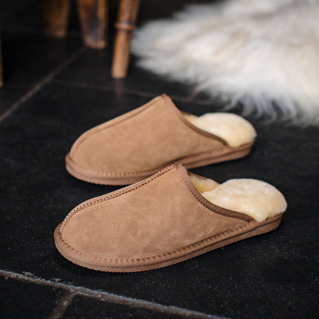 Deluxe Mens 'Michael' Sheepskin Slipper Mule - Chestnut – Arthur Cameron