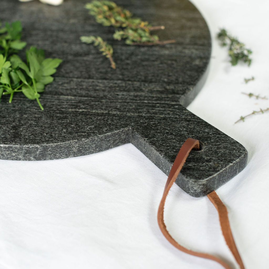 Black Marble Round Chopping Board