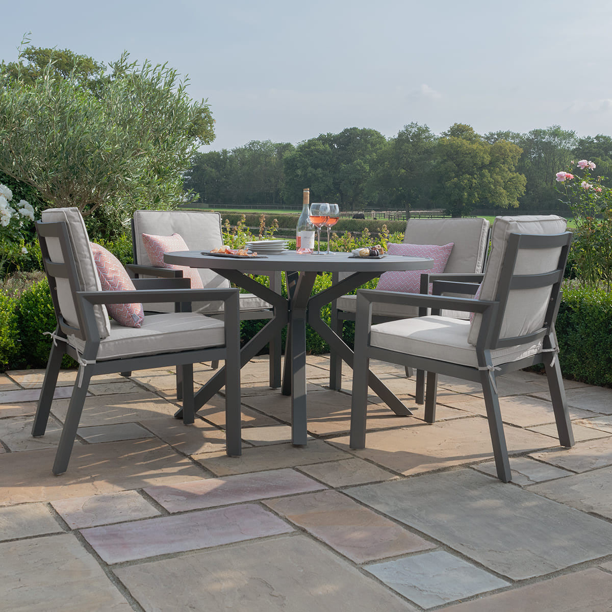 New York 4 Seat Fabric Round Dining Set - Dove Grey