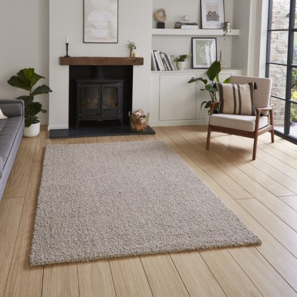 Thin Pile Shaggy Bali Rug