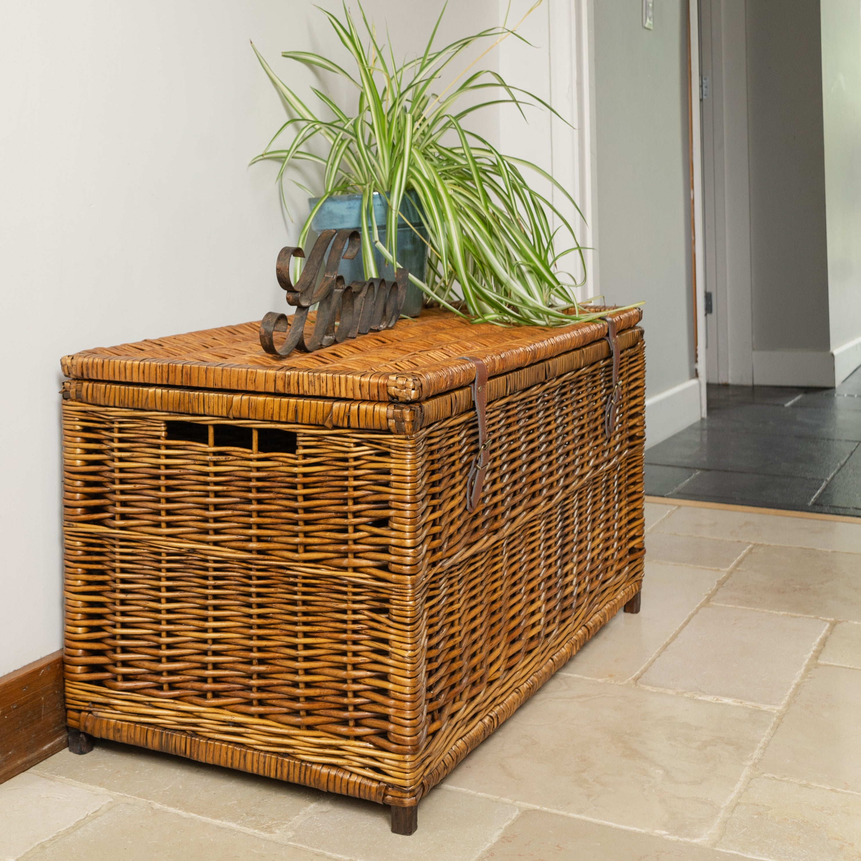 Deluxe Distilled Brown Lucca Wicker Storage Trunk