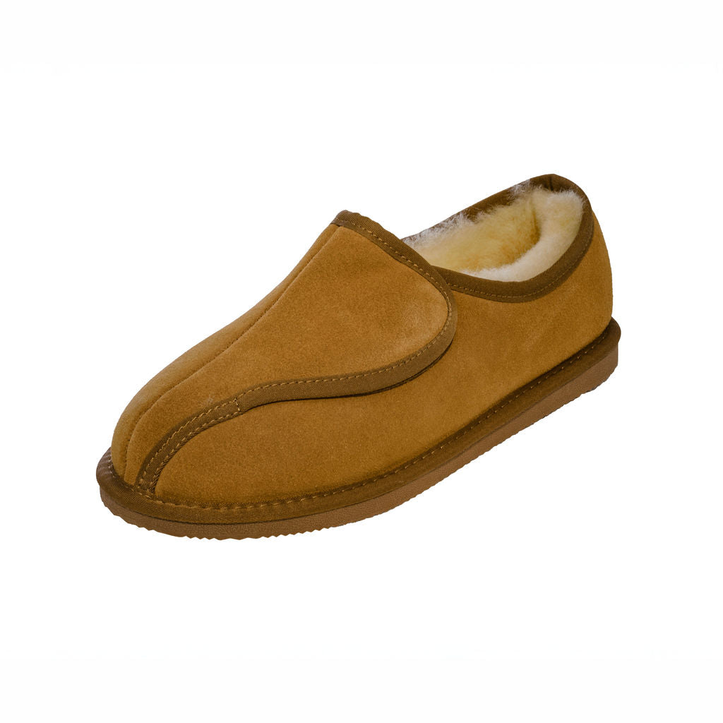 Deluxe Mens 'William' Sheepskin Slippers with Hard Sole and Velcro Fastener - Chestnut