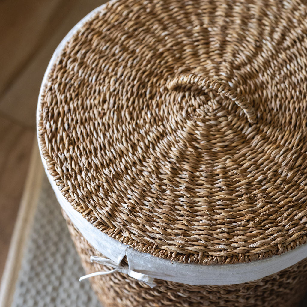 Atrai Lined Seagrass Laundry Basket