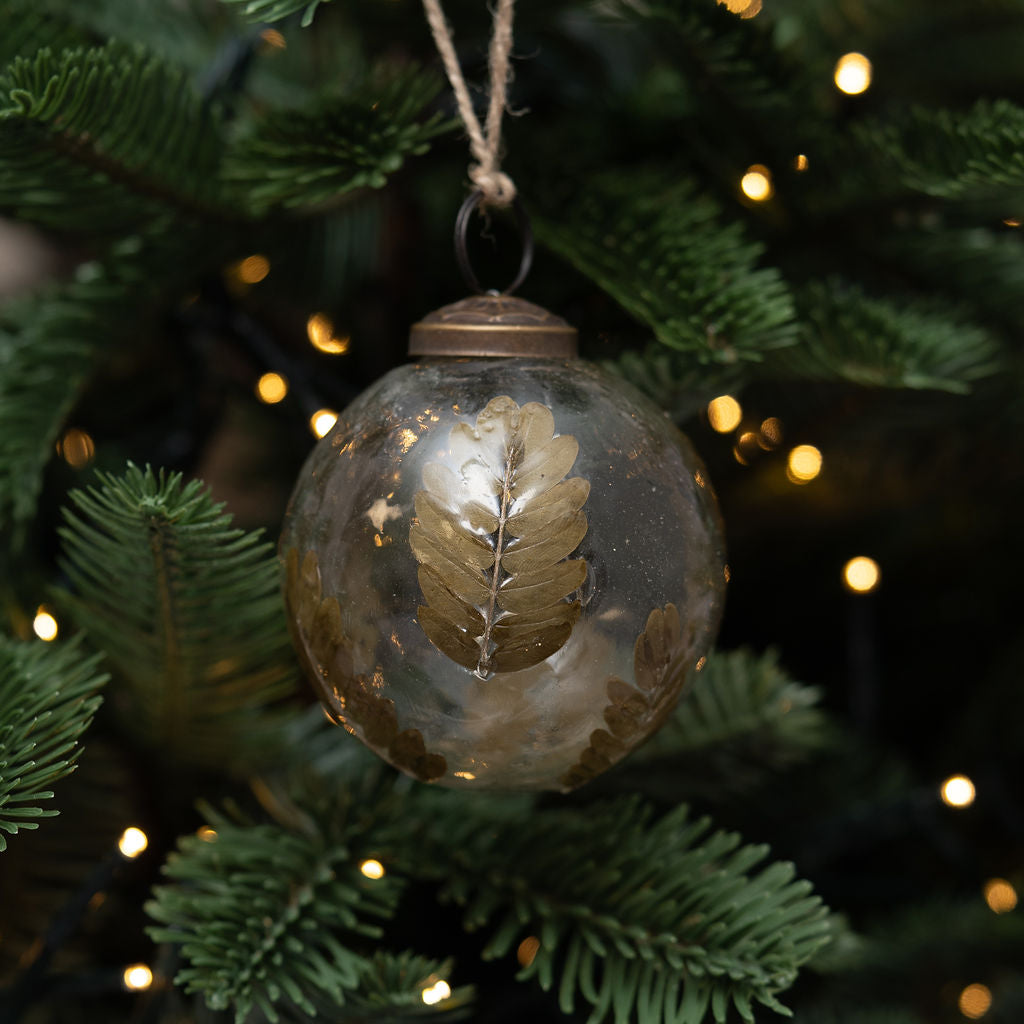 3" Leaf Botanical Bauble