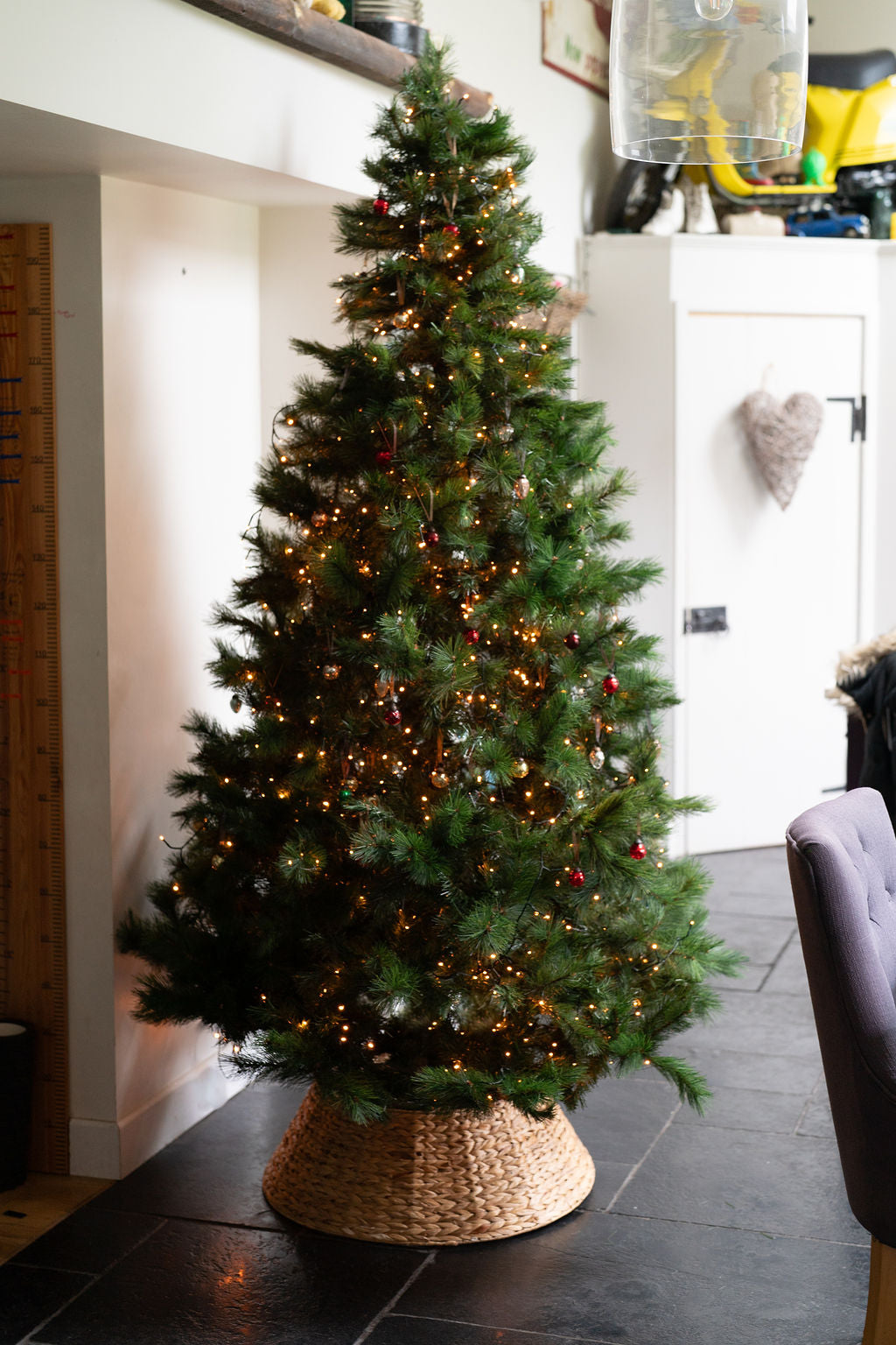 Water Hyacinth Tree Skirt - Extra Large