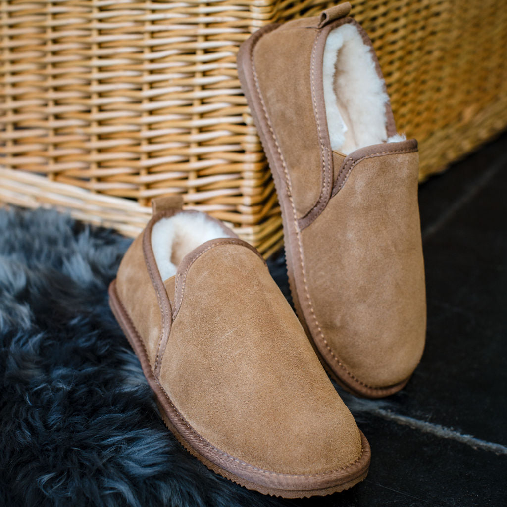 Deluxe Mens 'Avi' Sheepskin Slippers with Hard Sole Chestnut Arthur