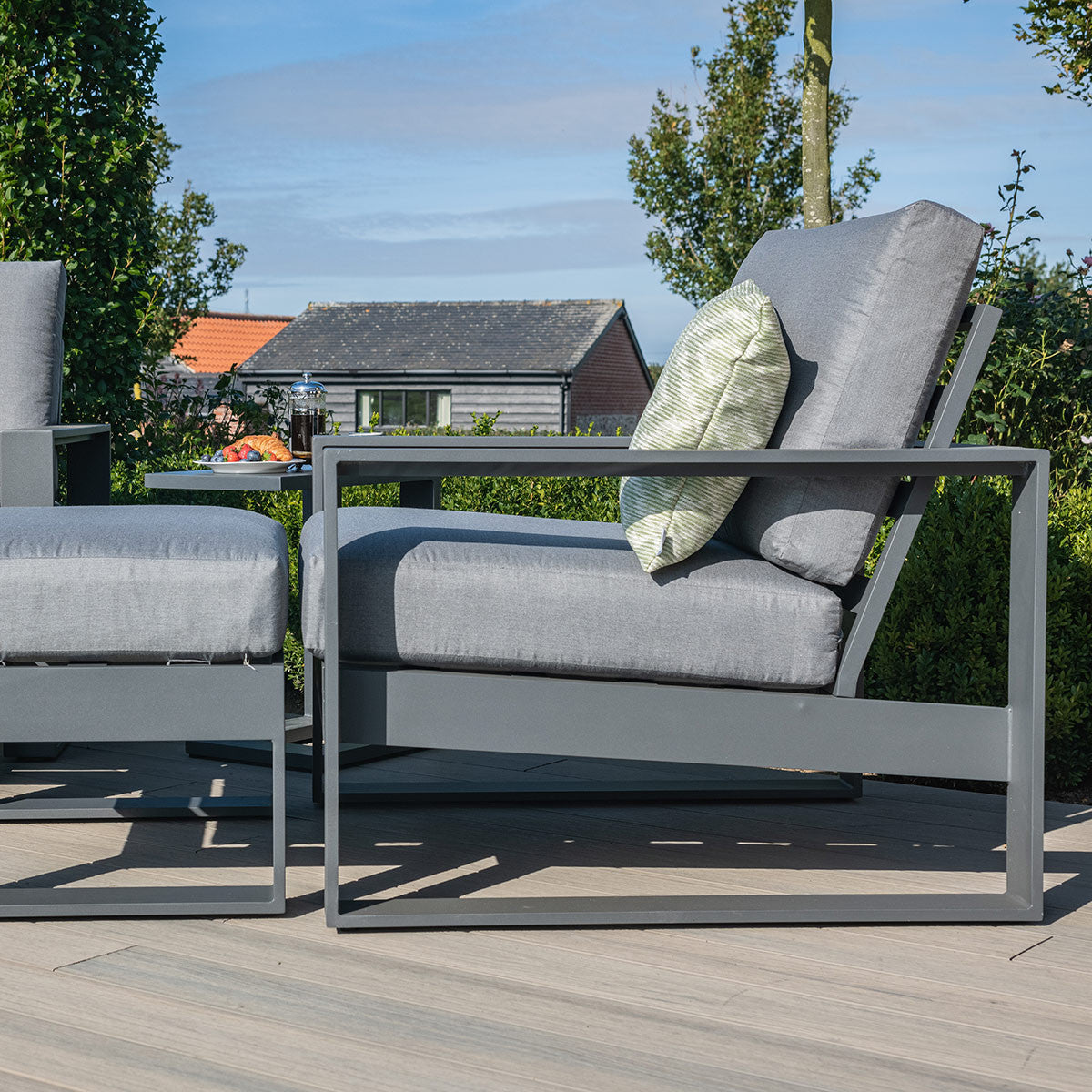 Amalfi Outdoor Fabric Lounge Set