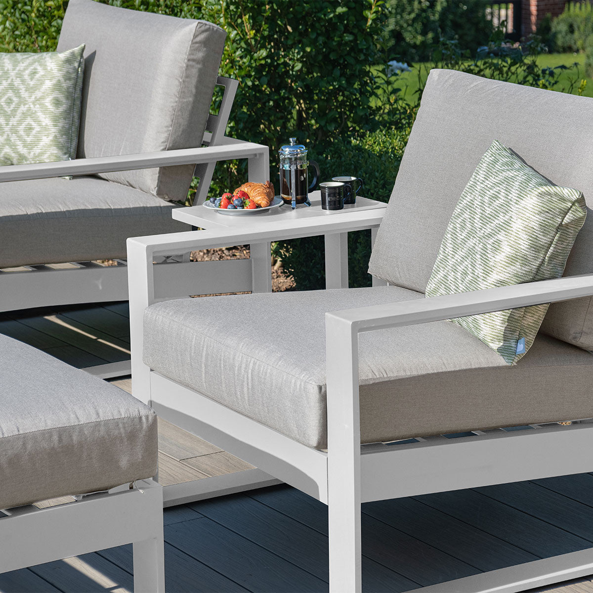 Amalfi Outdoor Fabric Lounge Set