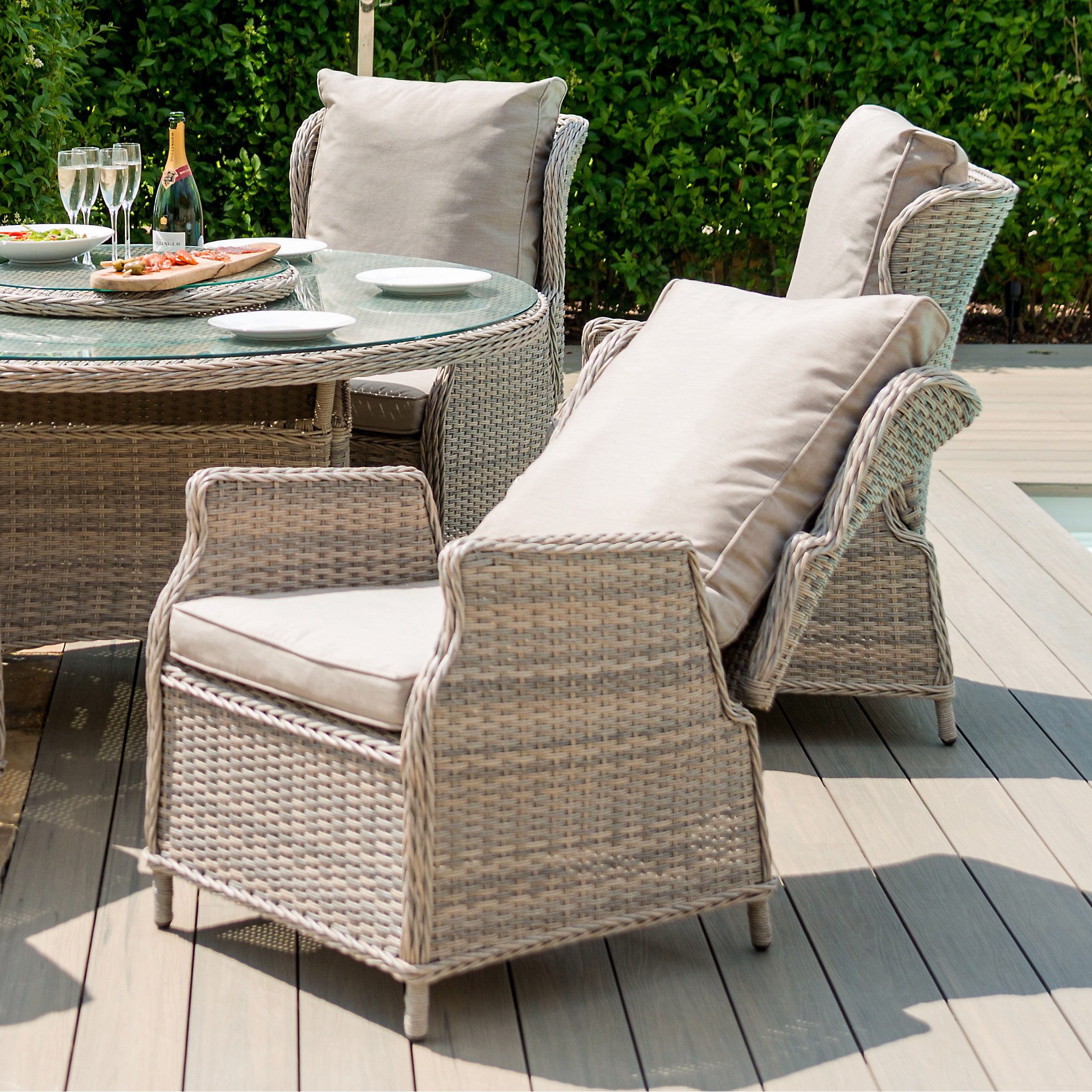 Cotswold Rattan Reclining 6 Seat Round Dining Set