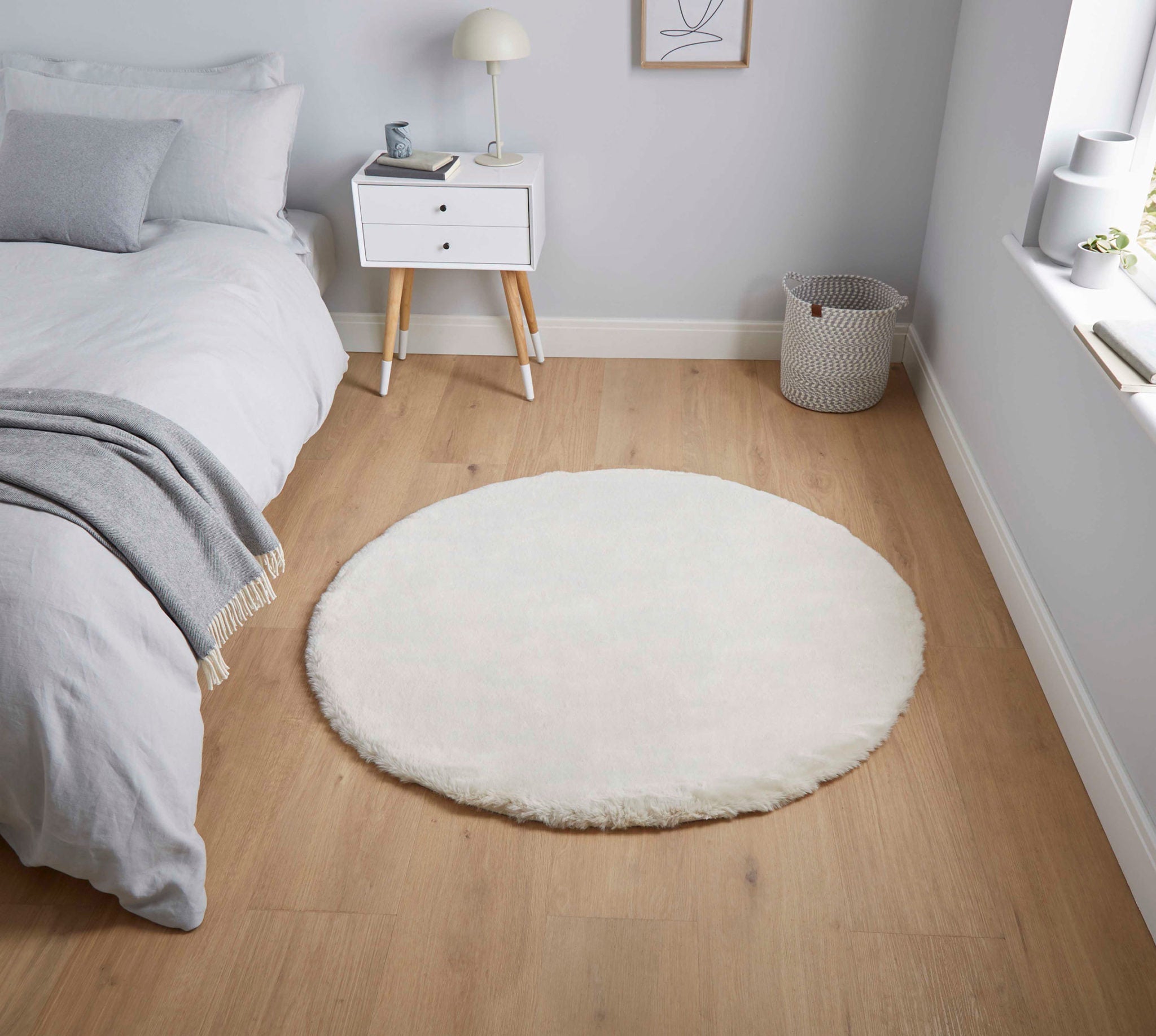 Teddy Modern Rug – Arthur Cameron