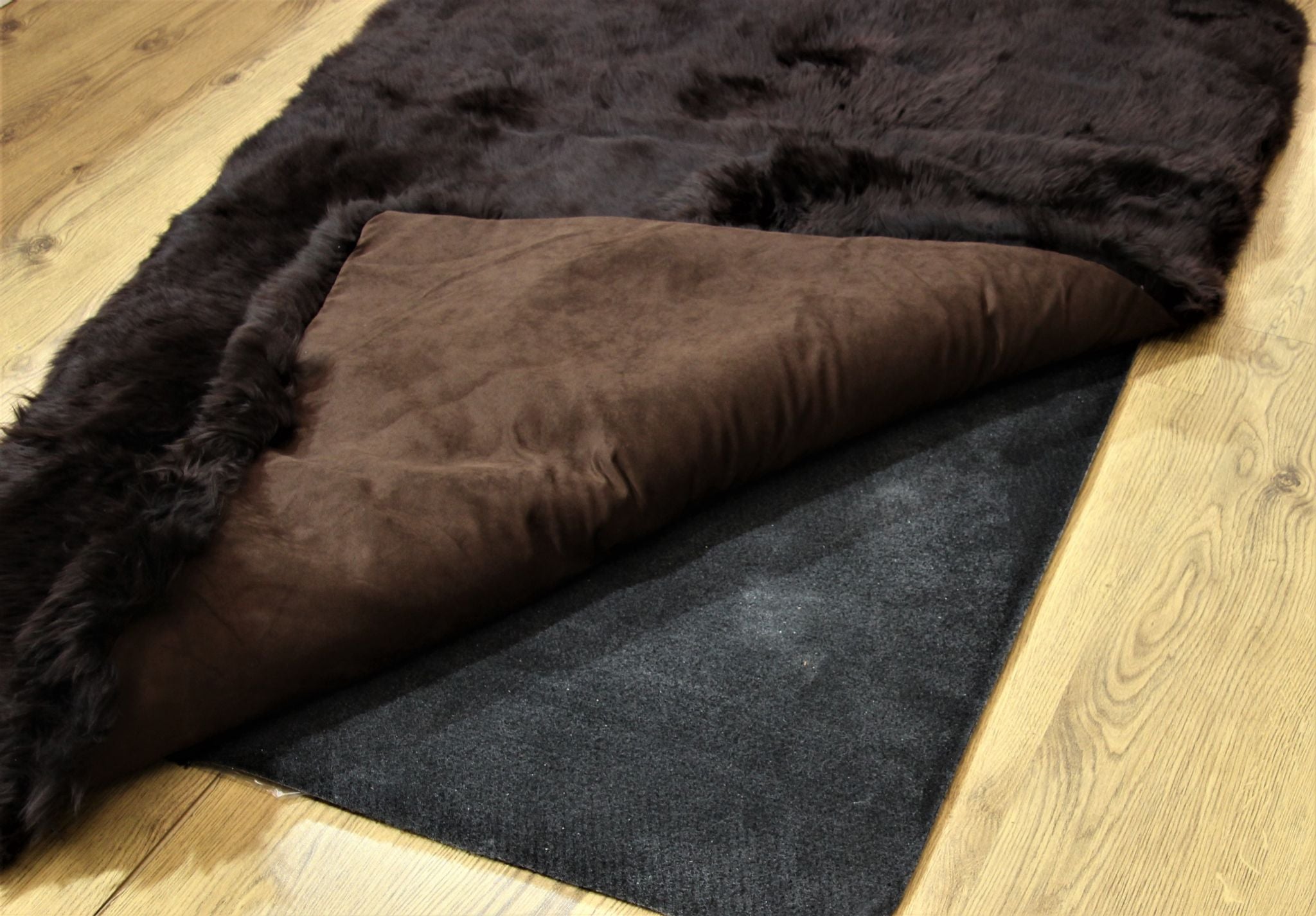 Non-Slip Rug Underlay for Carpets & Hard Floors